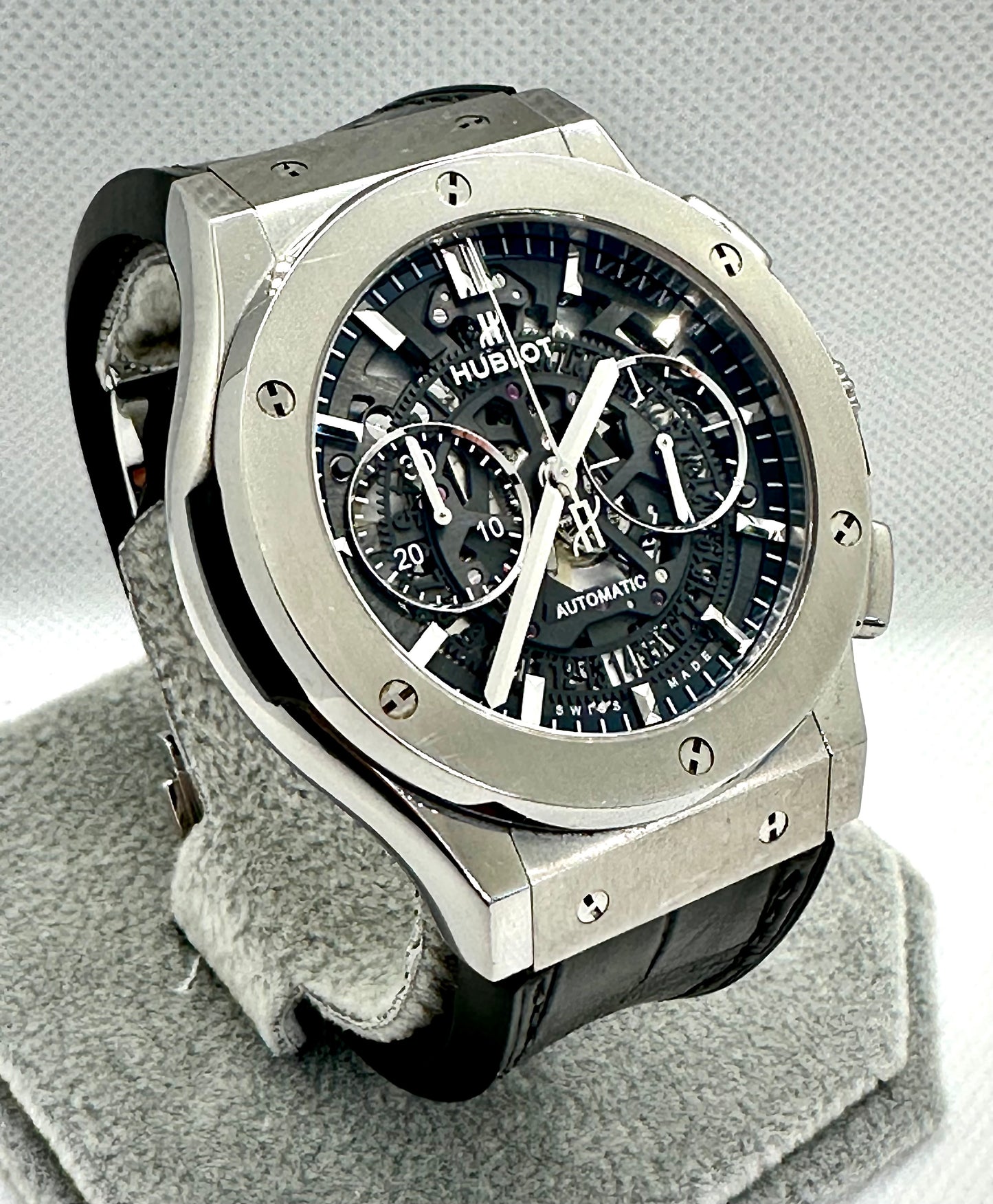 Hublot Classic Fusion Aerofusion Chronograph Titanium 45mm Full Set