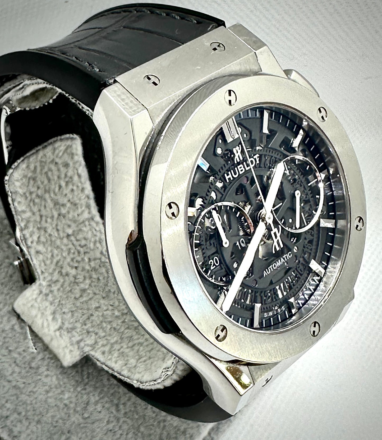 Hublot Classic Fusion Aerofusion Chronograph Titanium 45mm Full Set