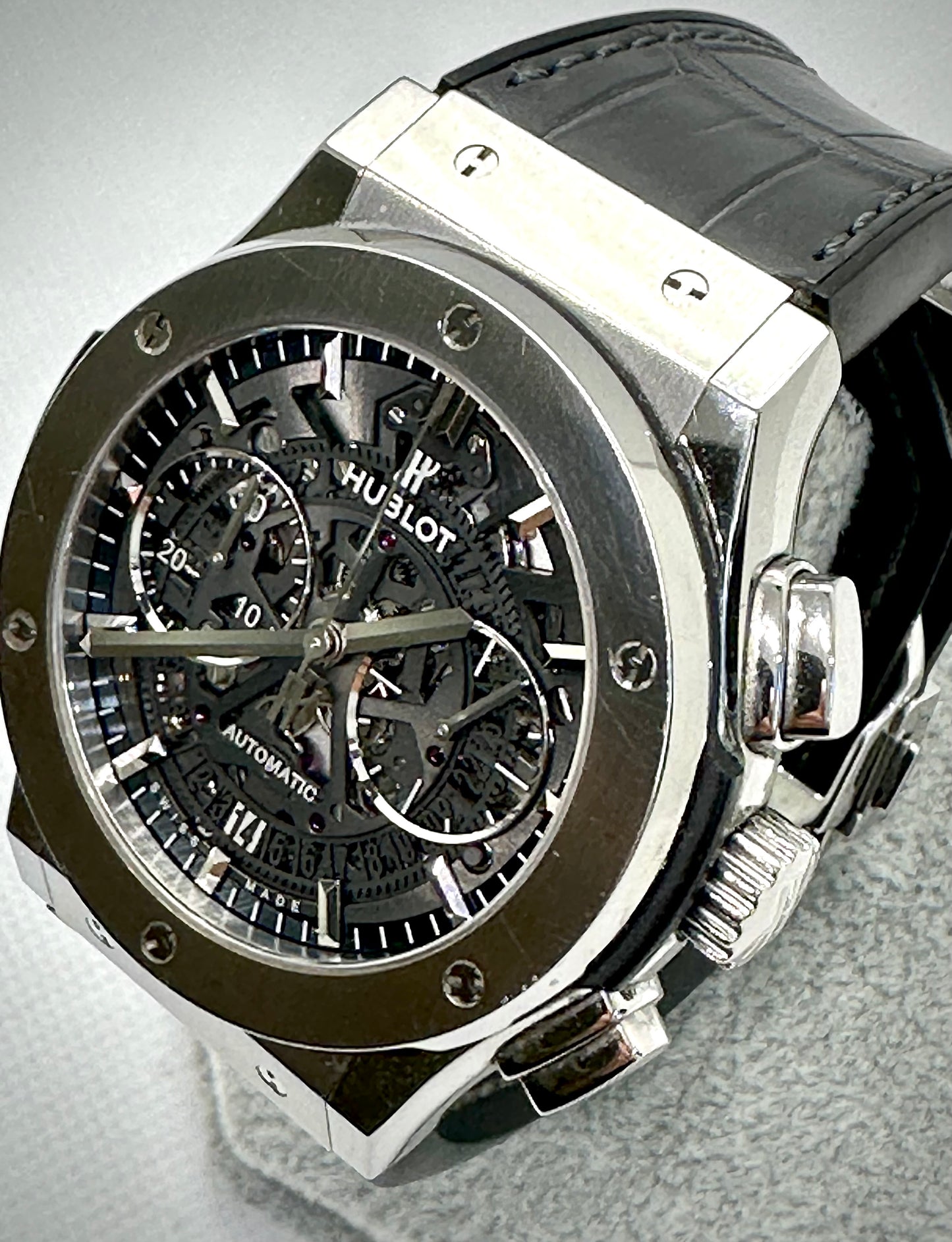 Hublot Classic Fusion Aerofusion Chronograph Titanium 45mm Full Set