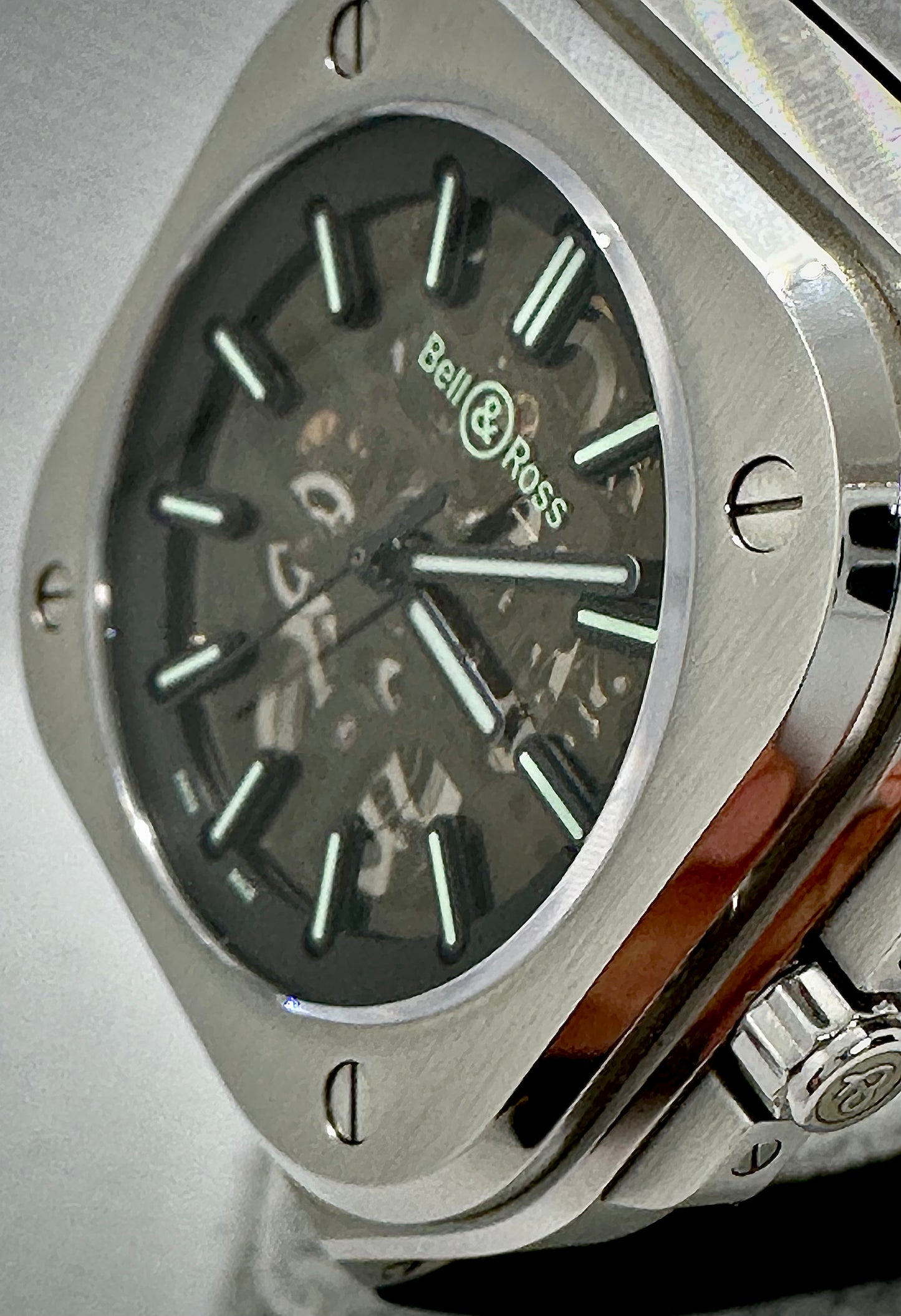 Bell & Ross BR 05 SKELETON NIGHTLUM 40mm Mens Watch Full Set