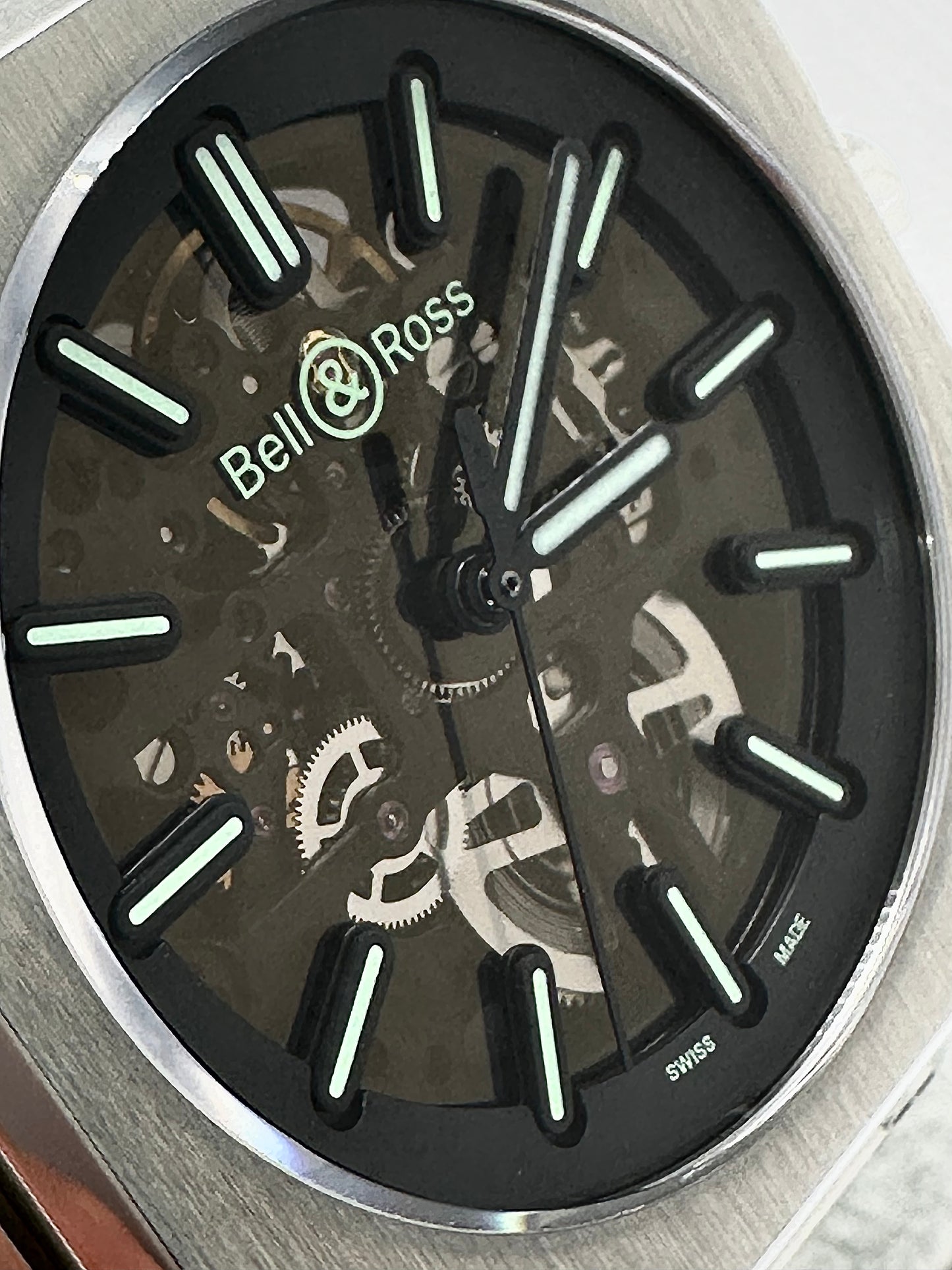 Bell & Ross BR 05 SKELETON NIGHTLUM 40mm Mens Watch Full Set