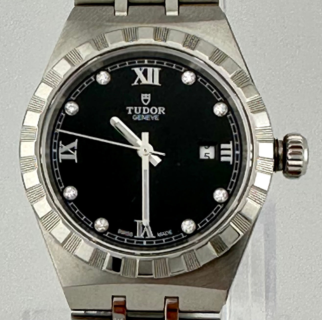 Tudor Royal Ladies Diamond Set Watch RRP$4800 As New