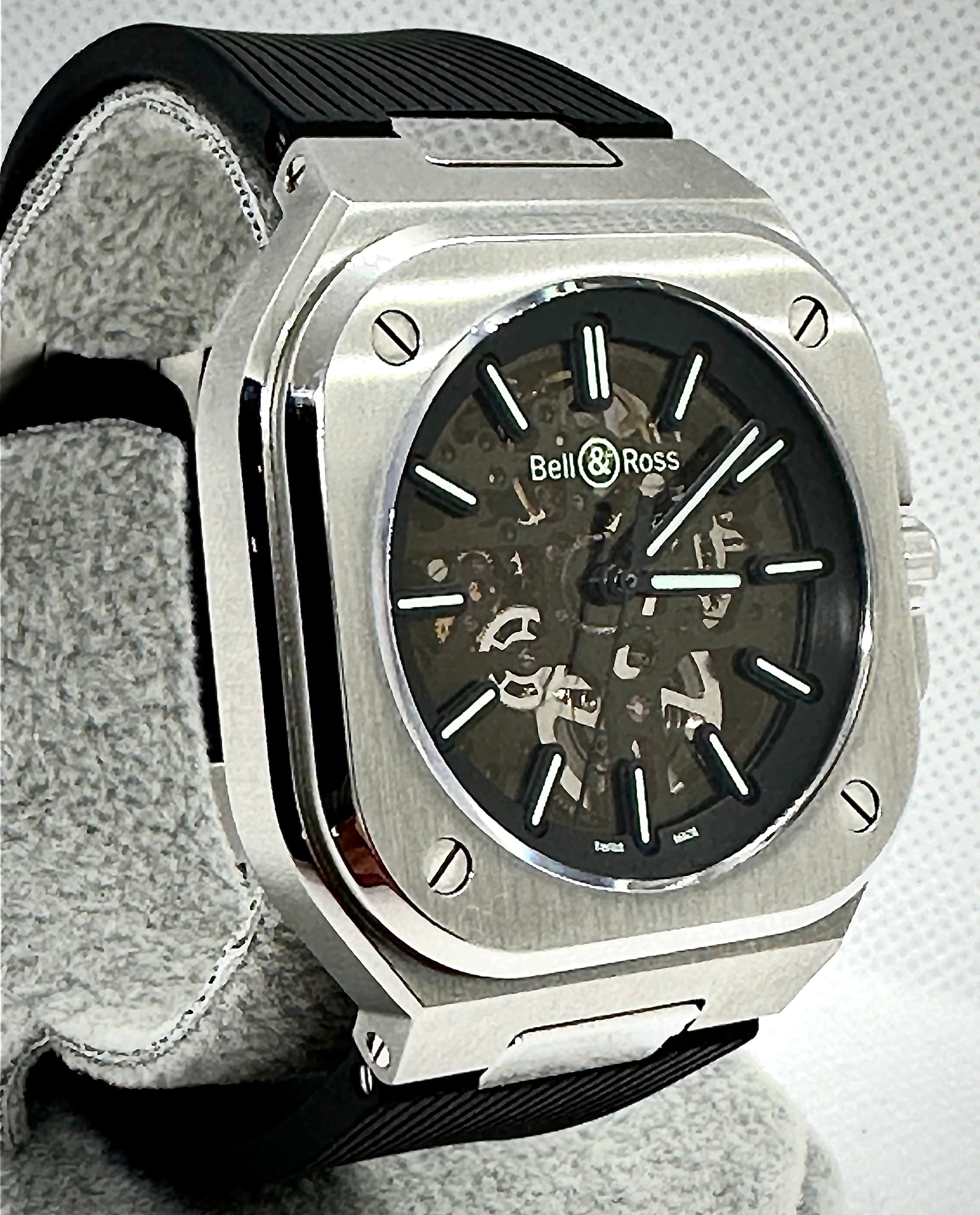 Bell & Ross BR 05 SKELETON NIGHTLUM 40mm Mens Watch Full Set 